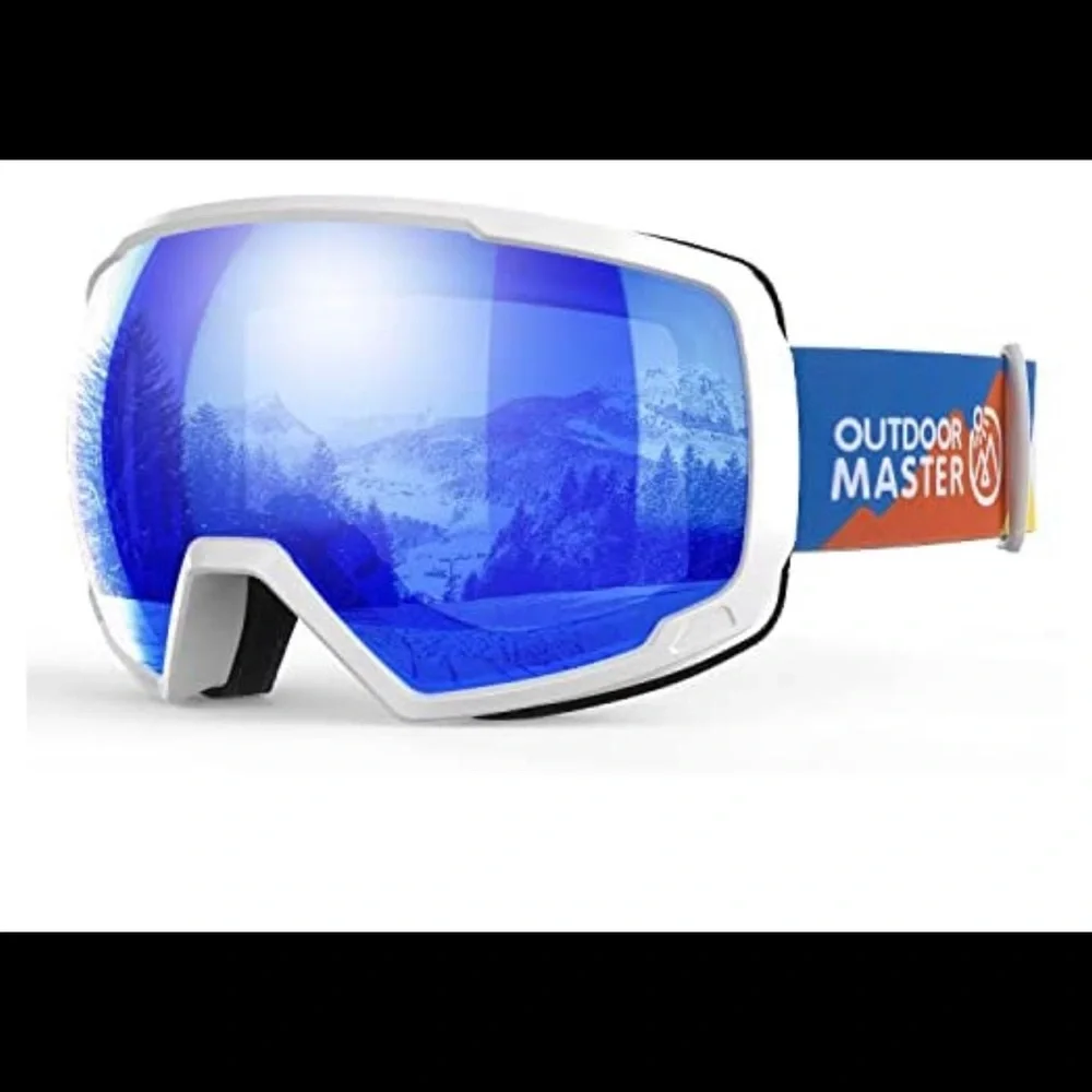 NWT Ski/ Snowboarding goggles for kids, available in blue/black/green, NEW